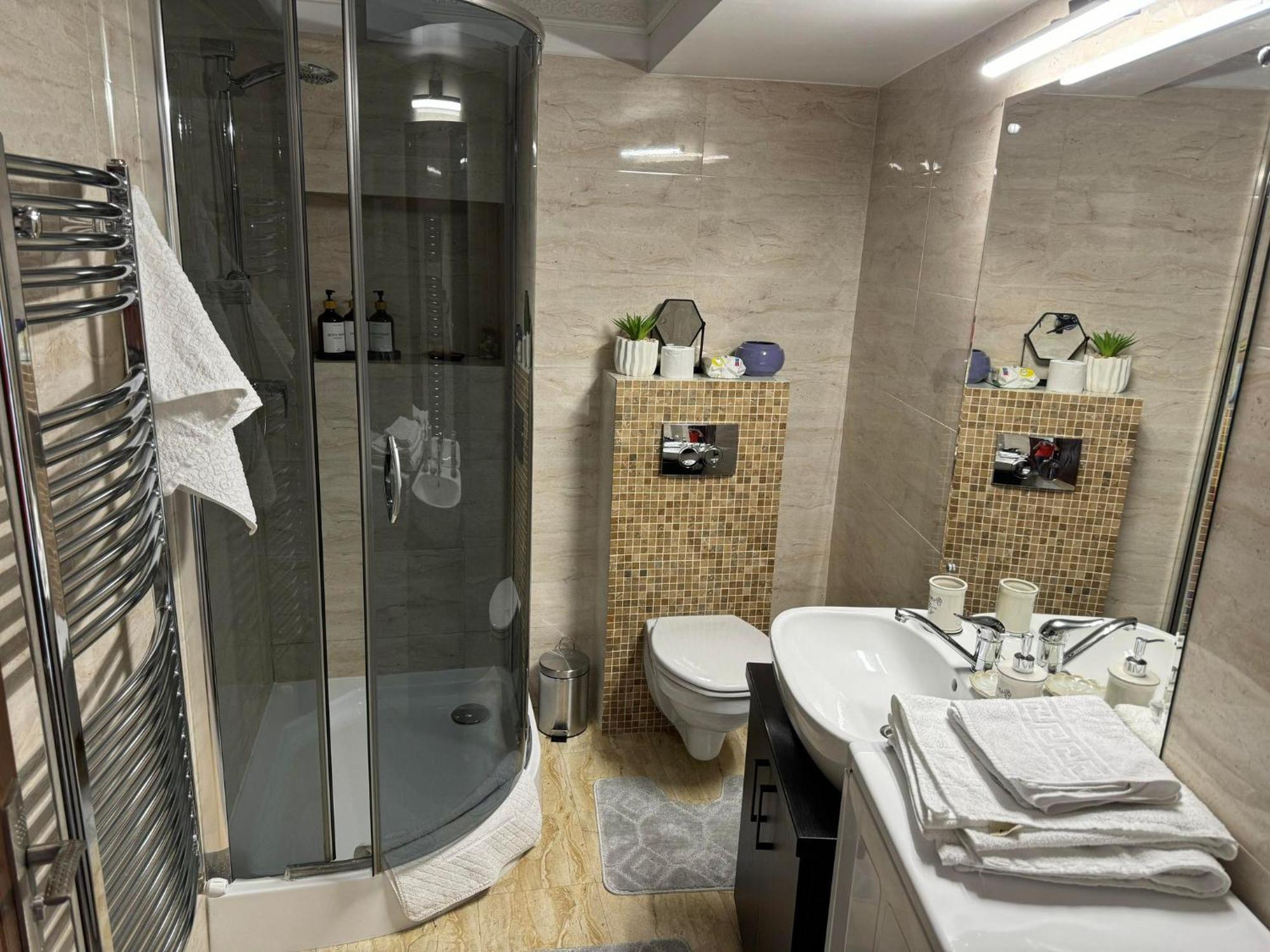 Pretty Luxury Apartament'S Cluj-Napoca Exterior foto